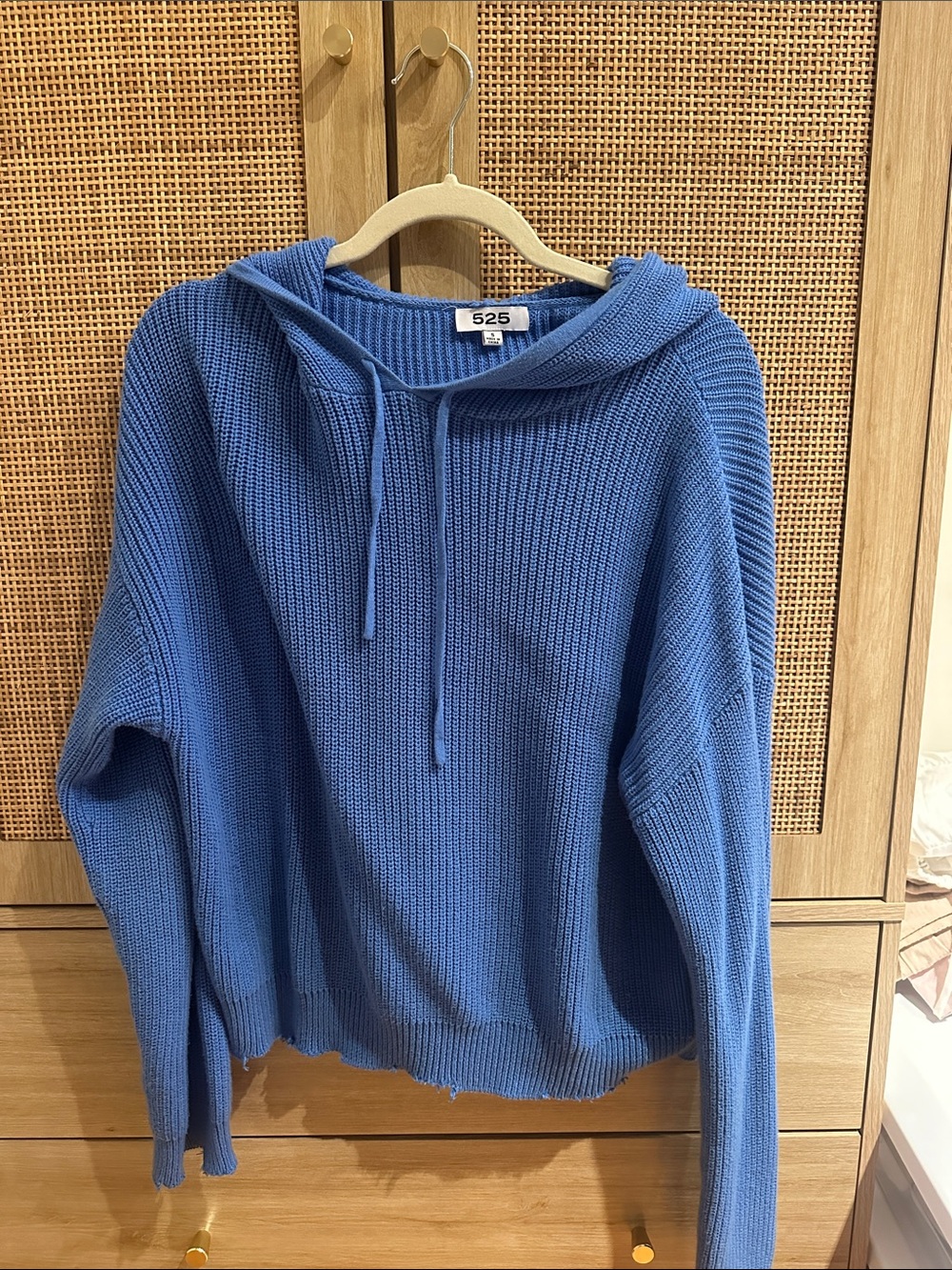 525 Blue Sweater